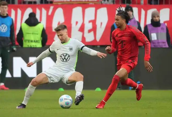 沃尔夫斯堡客场逆转，击败对手获胜的简单介绍