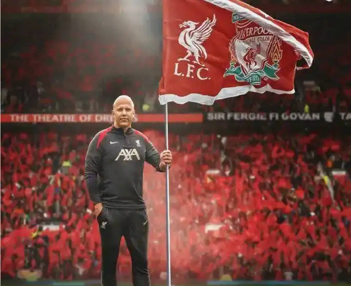 开云体育app-包含利物浦主帅赞扬年轻球员表现，球队前景一片光明的词条