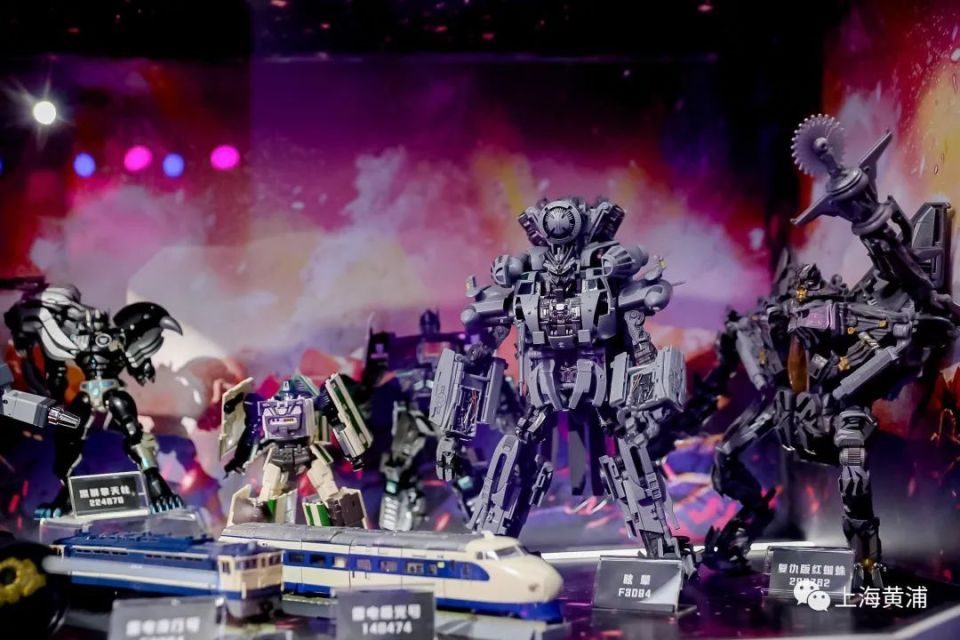 比赛重量级对决，球队实力拼尽，赛场高潮迭起的简单介绍