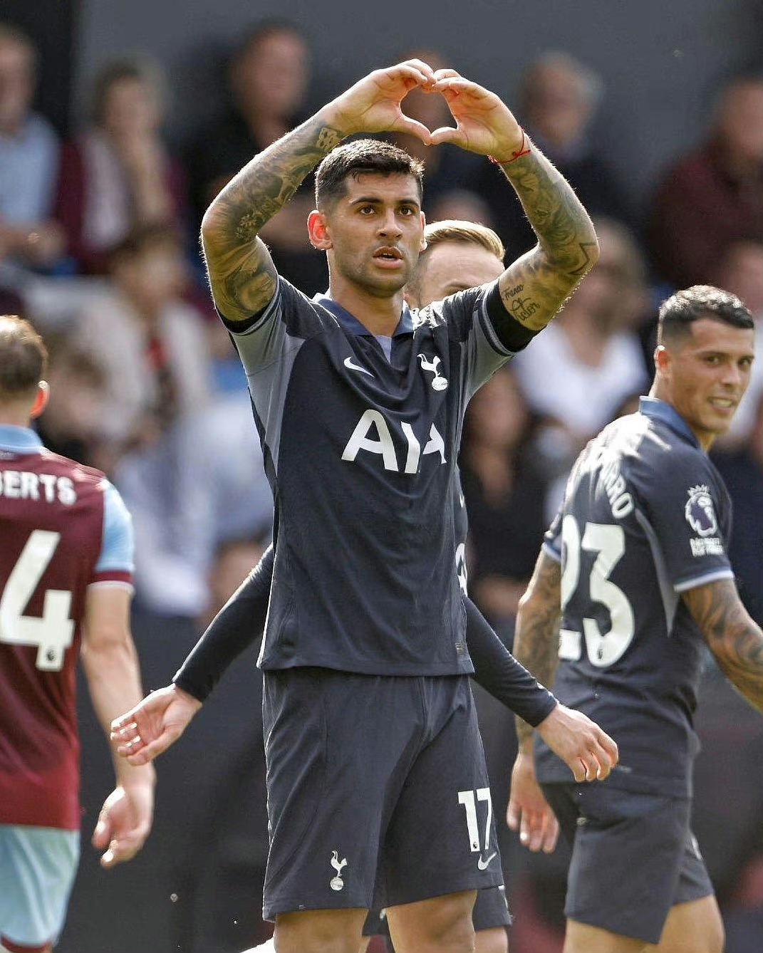 梅罗梅开二度，尤文图斯尴尬落败的简单介绍