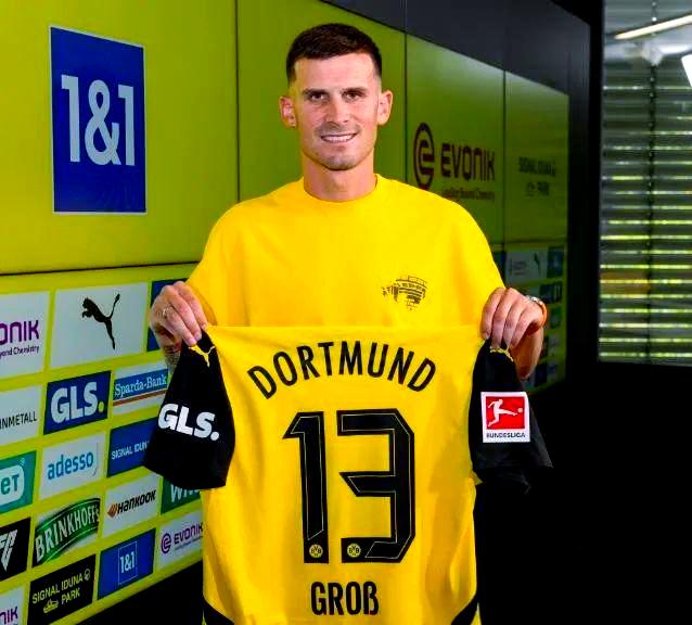 包含西布朗队主帅接受官方采访，透露下一场比赛策略的词条