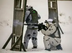 包含切沃战术受挫，疲惫迎来调整的词条