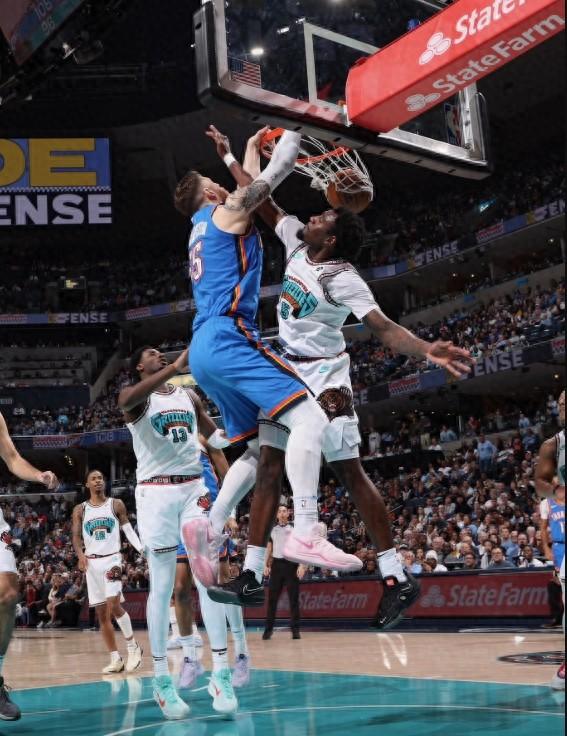 波特兰开拓者击败灰熊，迎来两连胜