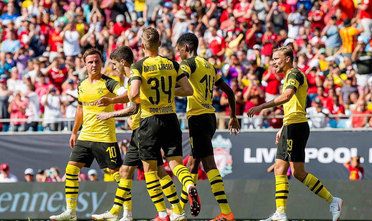 多特蒙德客场遭遇惨败