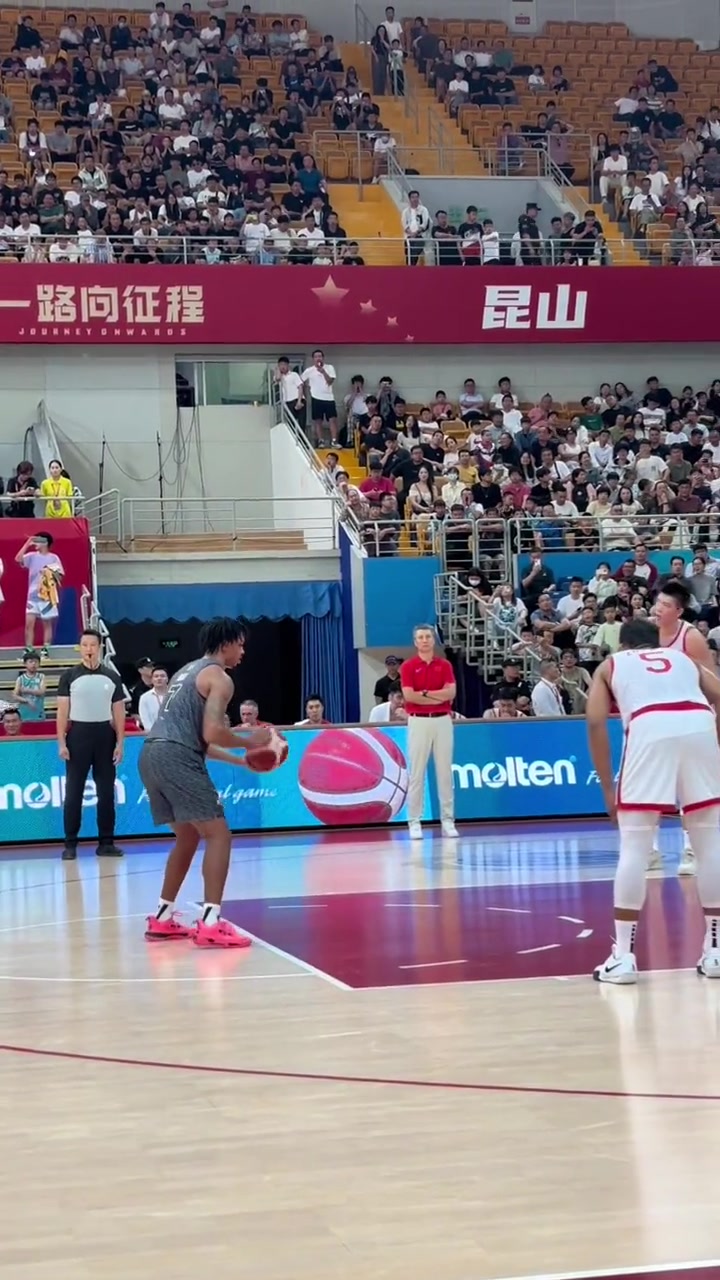 开云体育APP下载-关键时刻球队挺身而出实现胜利