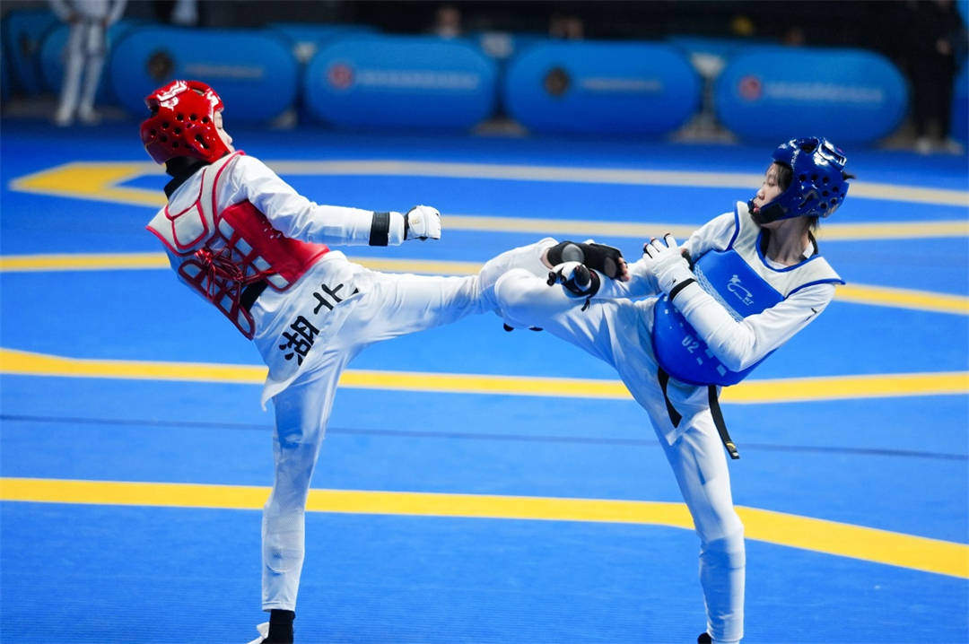 开云体育中国-关于跆拳道选手实力获胜，成功进入四强的信息