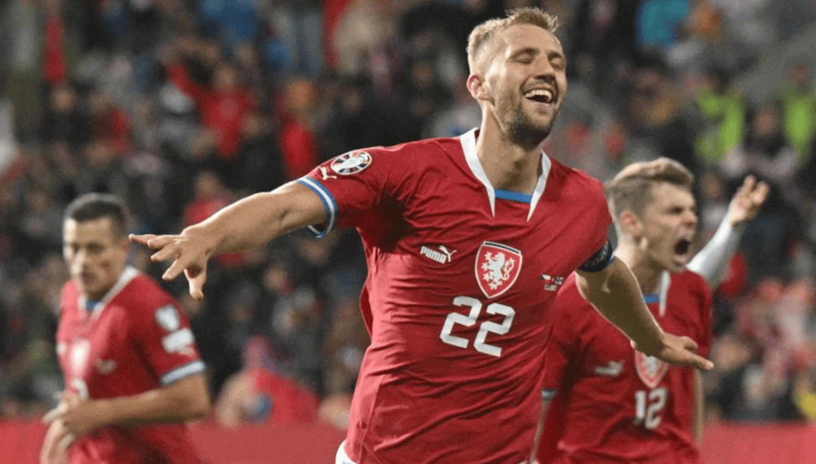 包含格鲁吉亚队在欧预赛中获得胜利，锋芒毕露的词条