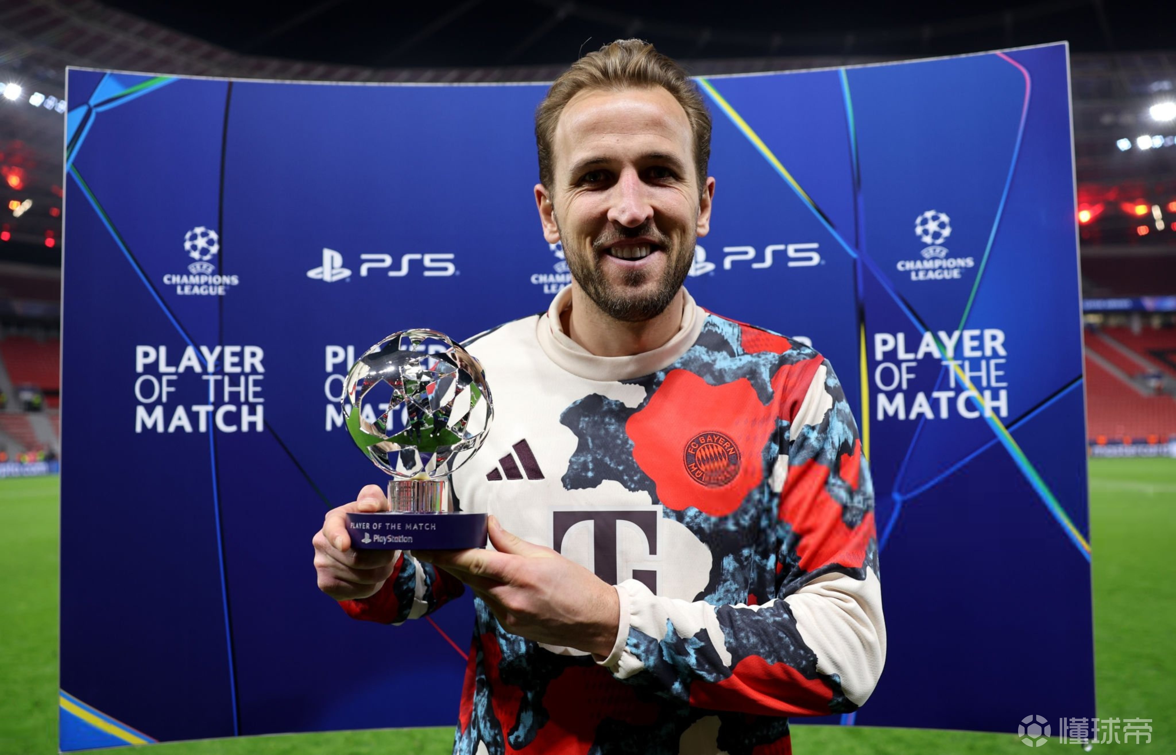 包含勒沃库森发挥出色，取得胜利的词条