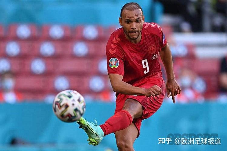 开云体育app-包含匈牙利队惊险晋级，击败强敌跻身前列的词条