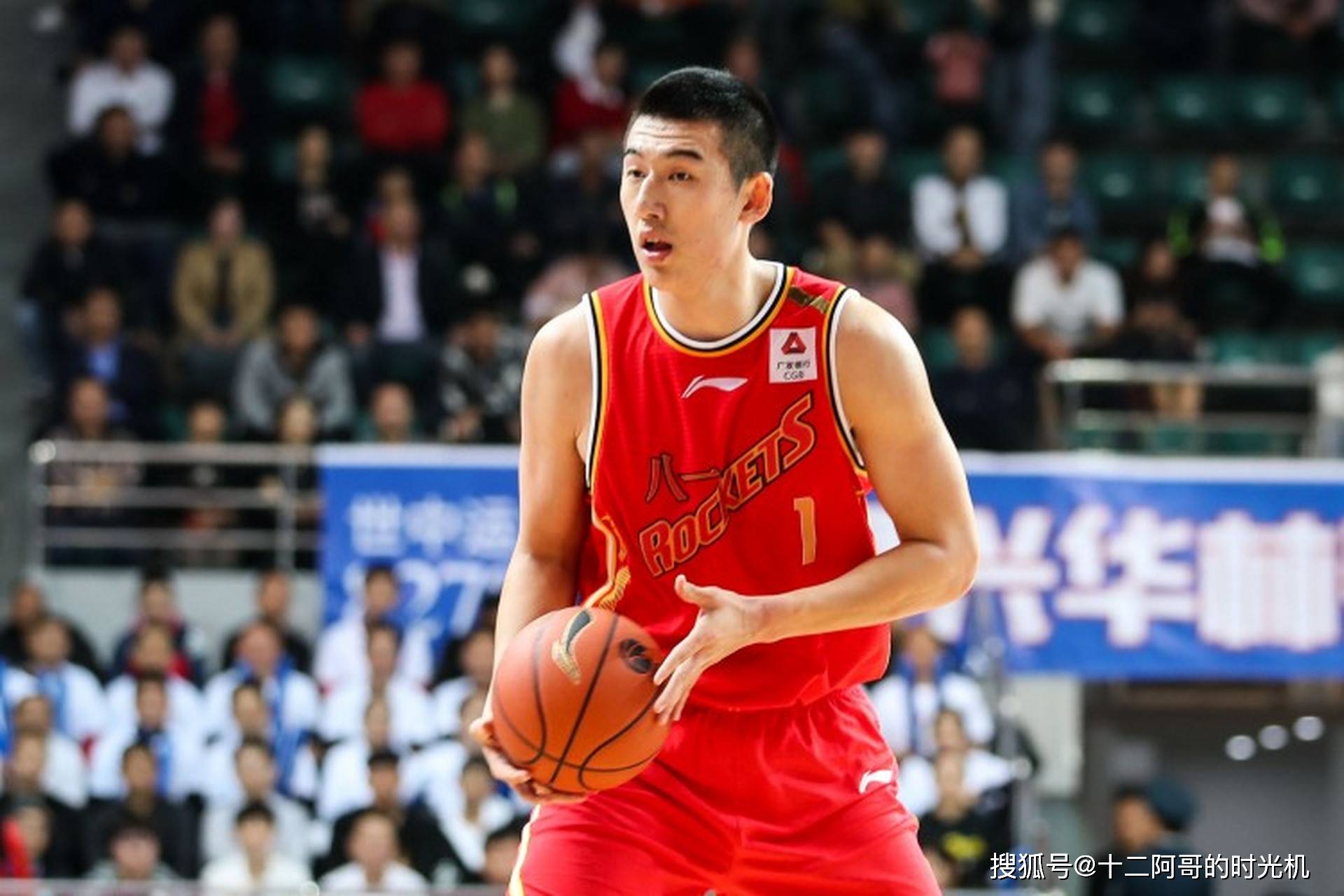 包含国内篮球职业比赛近期球员实力逐渐显露的词条