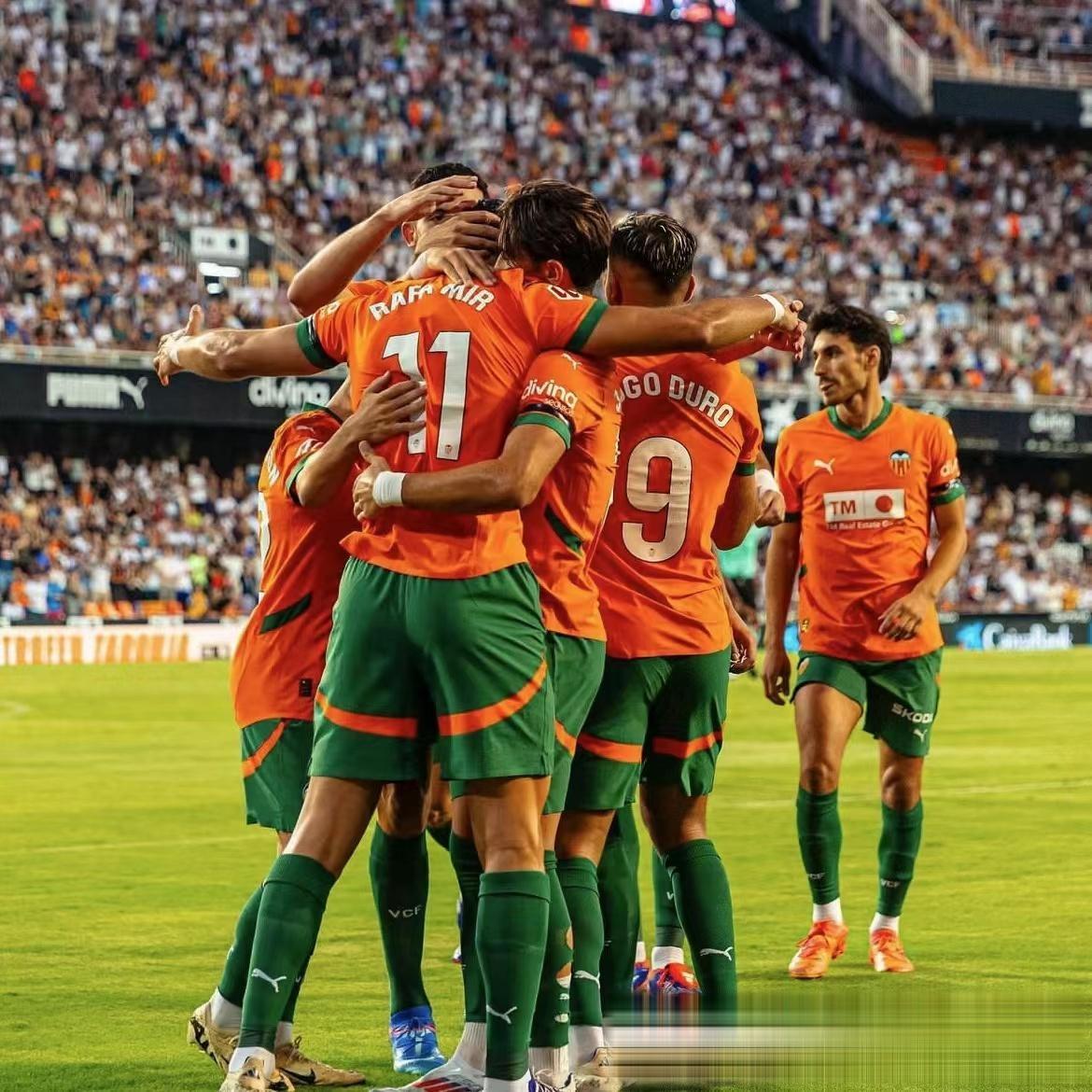 开云官网-瓦伦西亚主场战胜巴塞罗那，实现大逆转的简单介绍