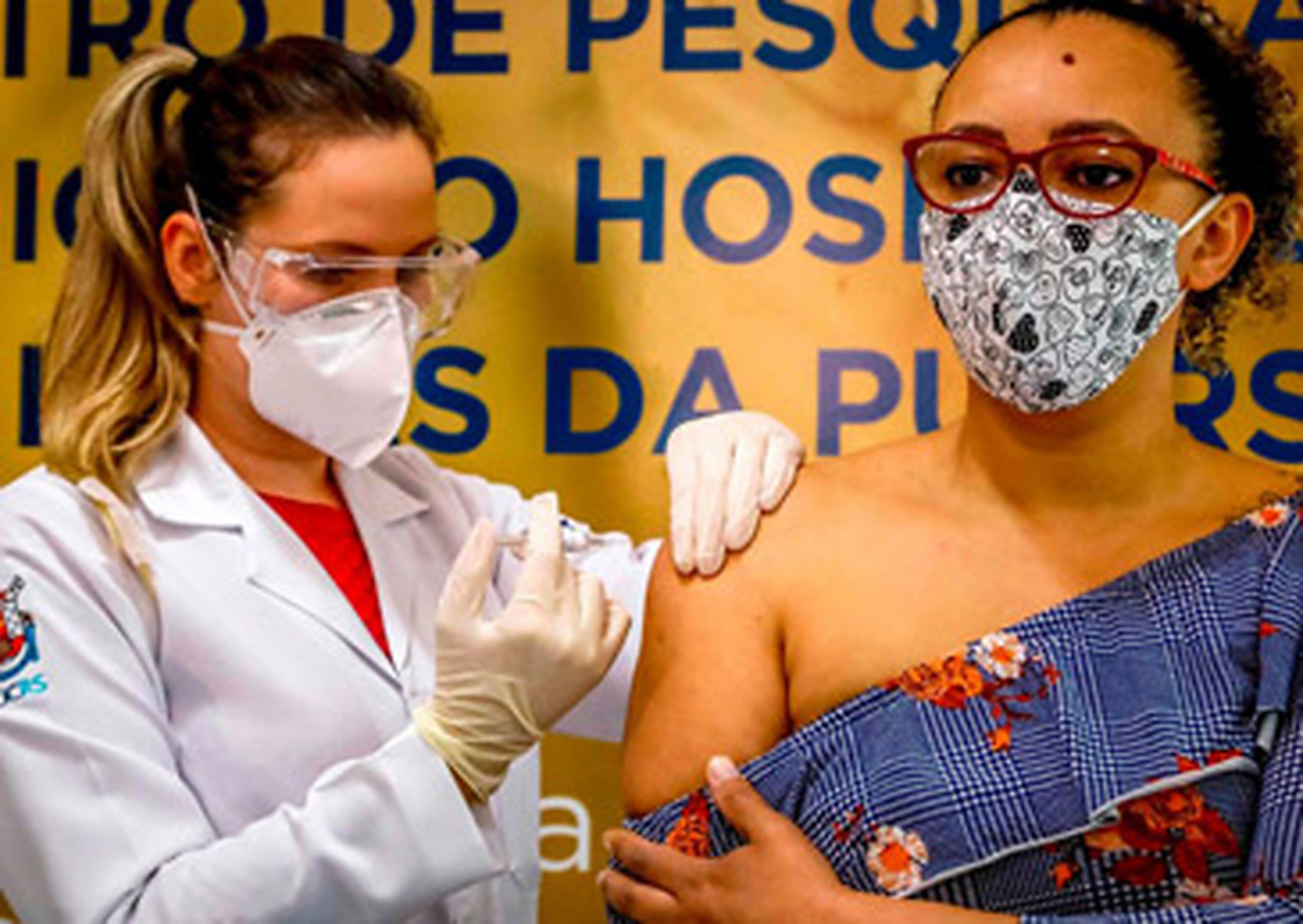 关于圣保罗球员感染新冠病毒，需隔离疗养的信息