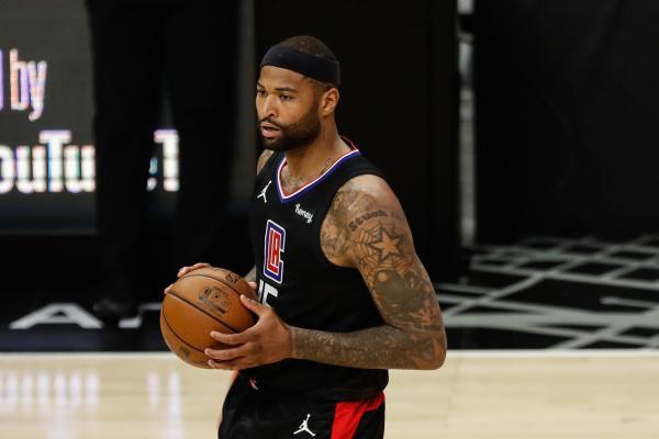 开云体育平台APP-包含奇才碾压雄鹿，汉密尔顿完成帽子戏法的词条