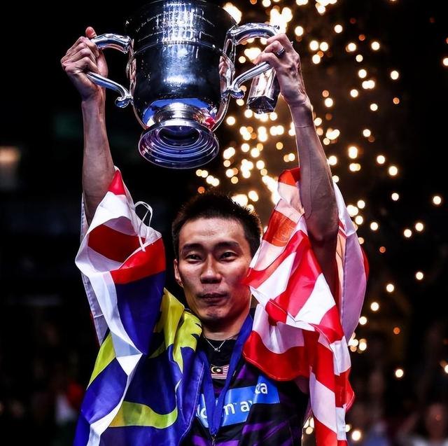 日本羽毛球队鏖战马来西亚羽毛球队,李宗伟惊艳世界的简单介绍 日本羽毛球队鏖战马来西亚羽毛球队,李宗伟惊艳世界的简单介绍