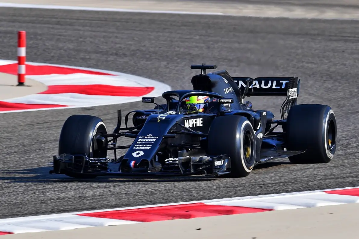 开云APP-关于雷诺车队完胜梅赛德斯，塞恩斯点燃赛场的信息